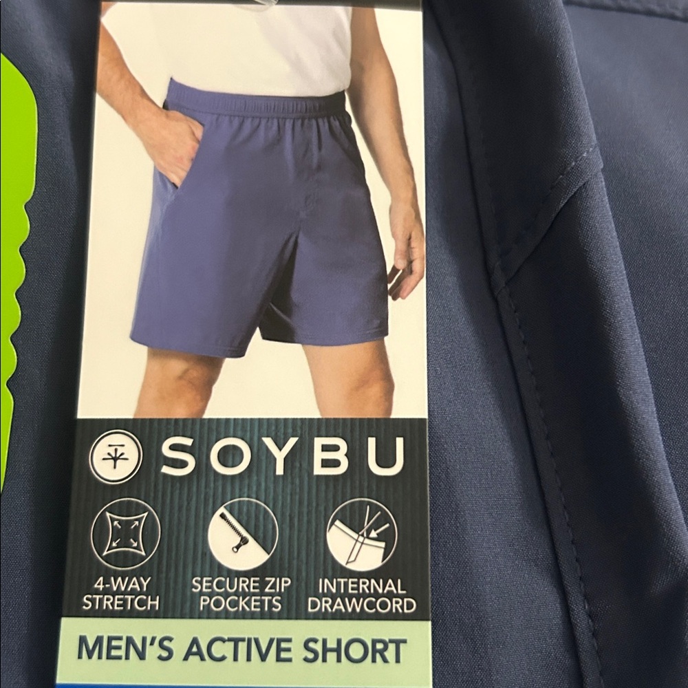 Soybu  Active Shorts Zip Pockets size L NWT